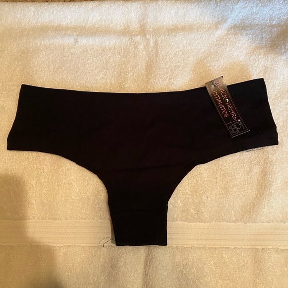 Pack of 4 womens underwear. - Picture 6 of 8